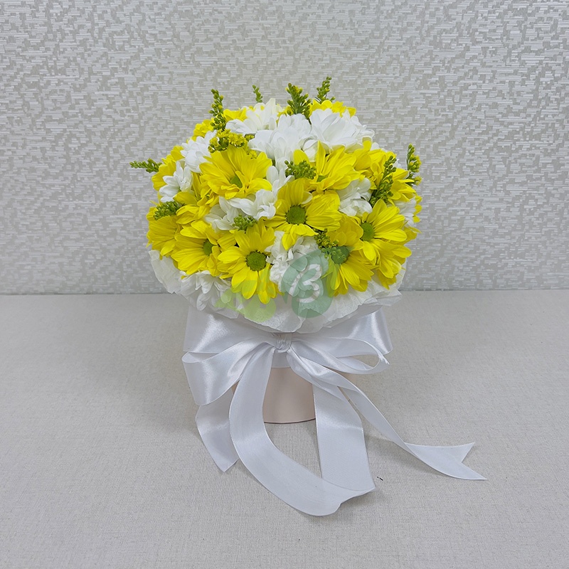 Хризантемы в коробке Цветочный рай